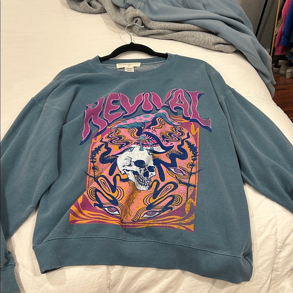 Urban Outfitters Blue Graphic Women's Sweater